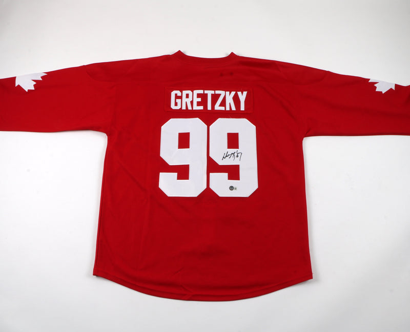 Wayne Gretzky signed autographed Jersey Canada RARE The Great One Beckett COA