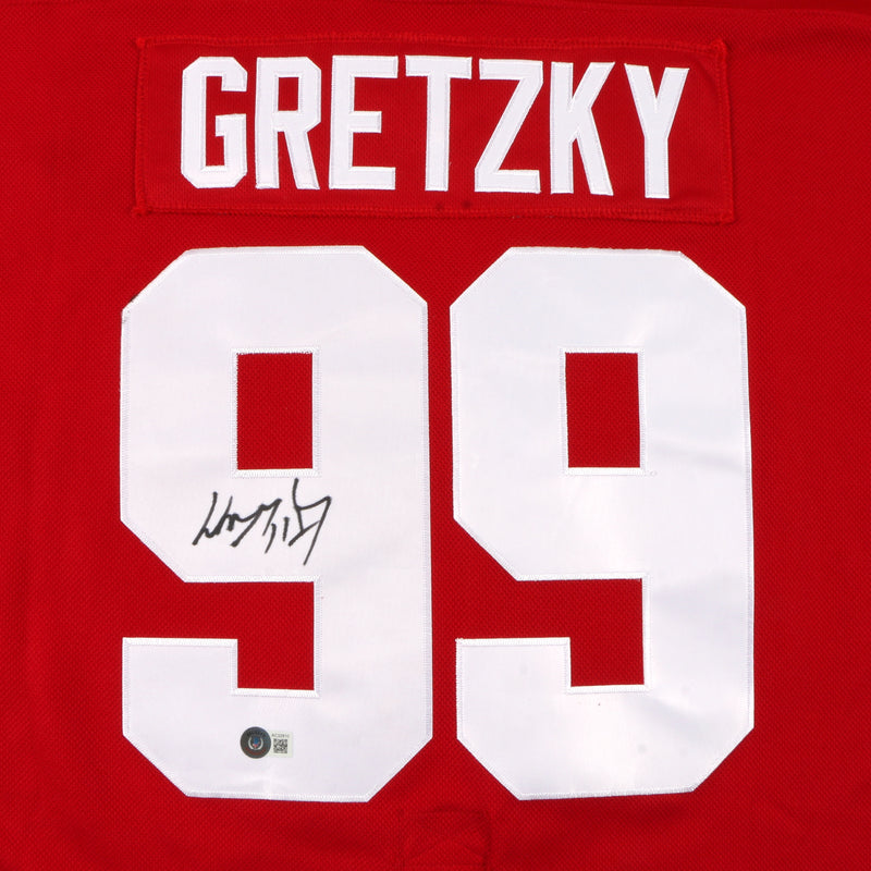 Wayne Gretzky signed autographed Jersey Canada RARE The Great One Beckett COA