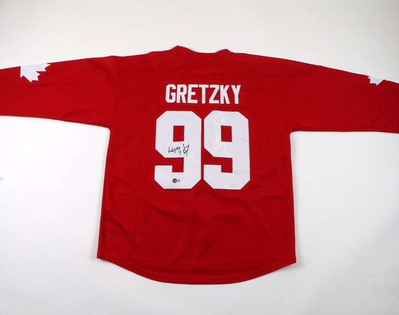 Wayne Gretzky signed autographed Jersey Canada RARE The Great One Beckett COA