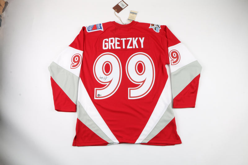 Wayne Gretzky Signed Jersey Canada National - Beckett COA
