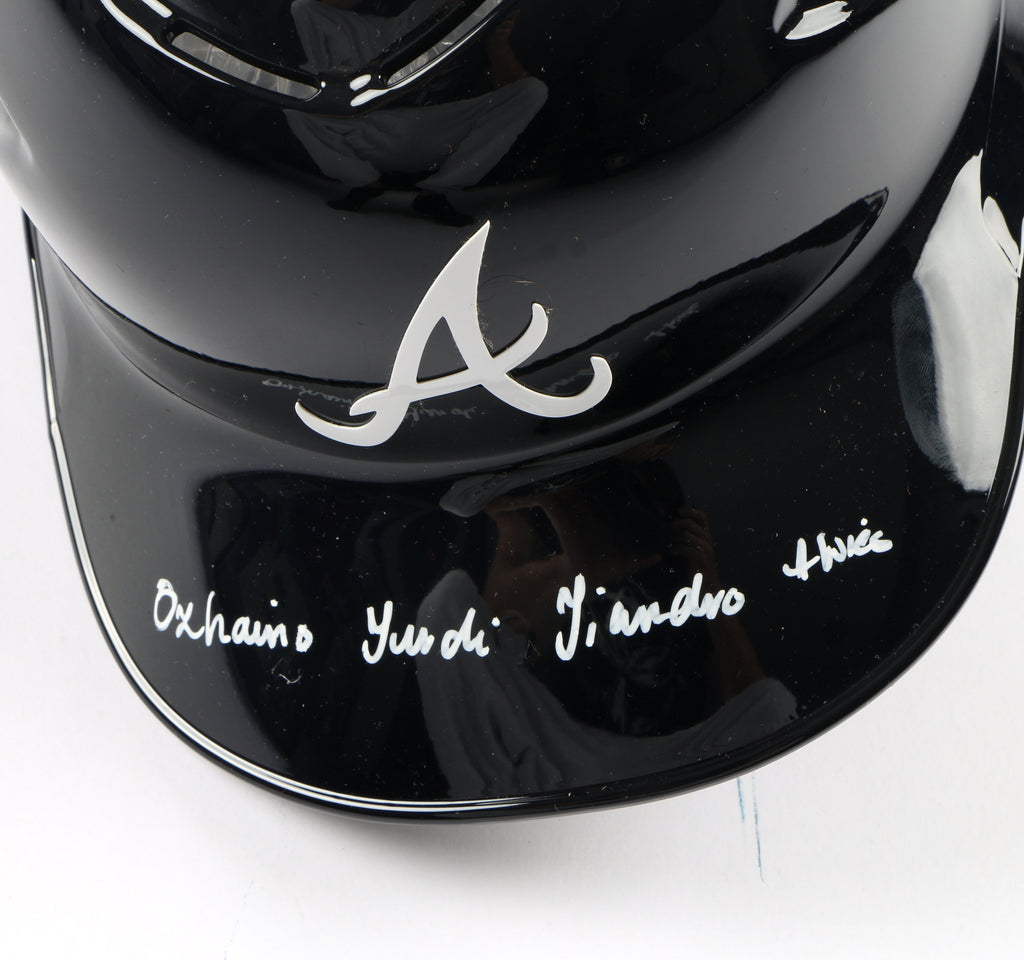 Ozzie Albies Signed Helmet - Atlanta Braves - Beckett COA