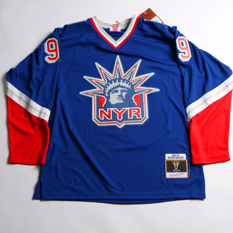 Wayne Gretzky Signed Jersey NY Rangers - Beckett COA
