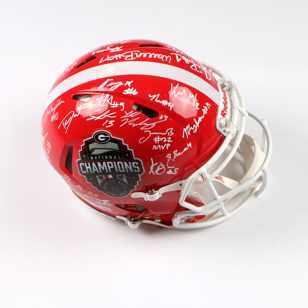 Georgia Bulldogs 2022 Team Signed Helmet Authentic Stetson Bennett Ladd Brock National Champs BAS AE39191 NEW