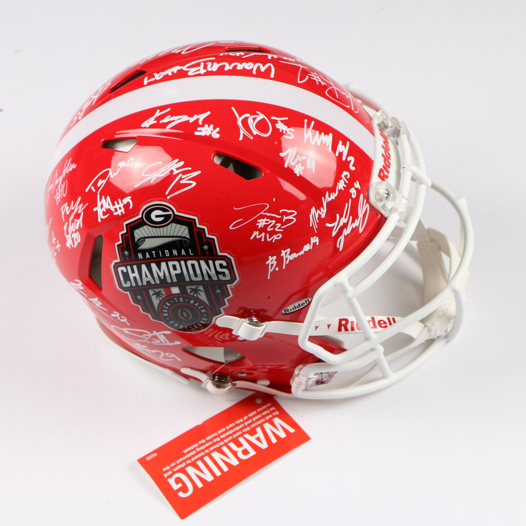 Georgia Bulldogs 2022 Team Signed Helmet Authentic Stetson Bennett Ladd Brock National Champs BAS AE39193 NEW