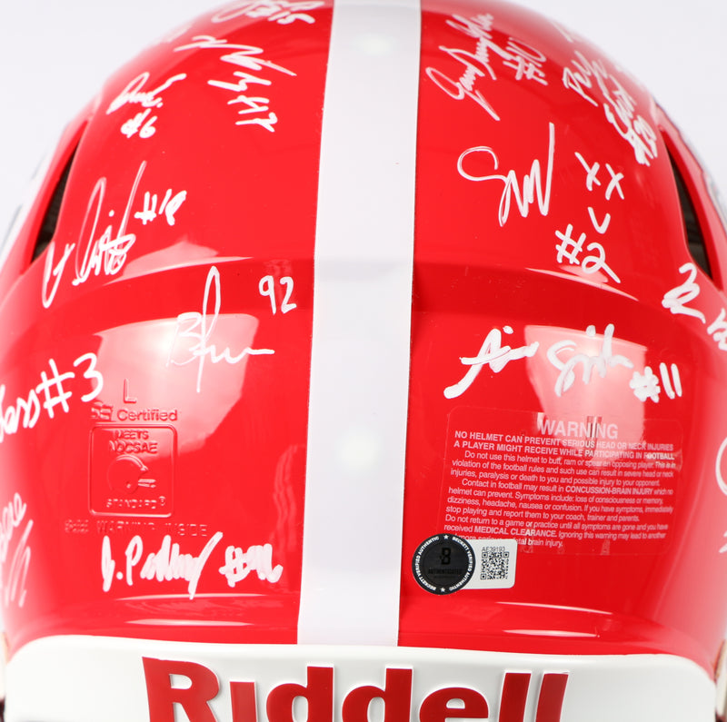 Georgia Bulldogs 2022 Team Signed Helmet Authentic Stetson Bennett Ladd Brock National Champs BAS AE39193 NEW