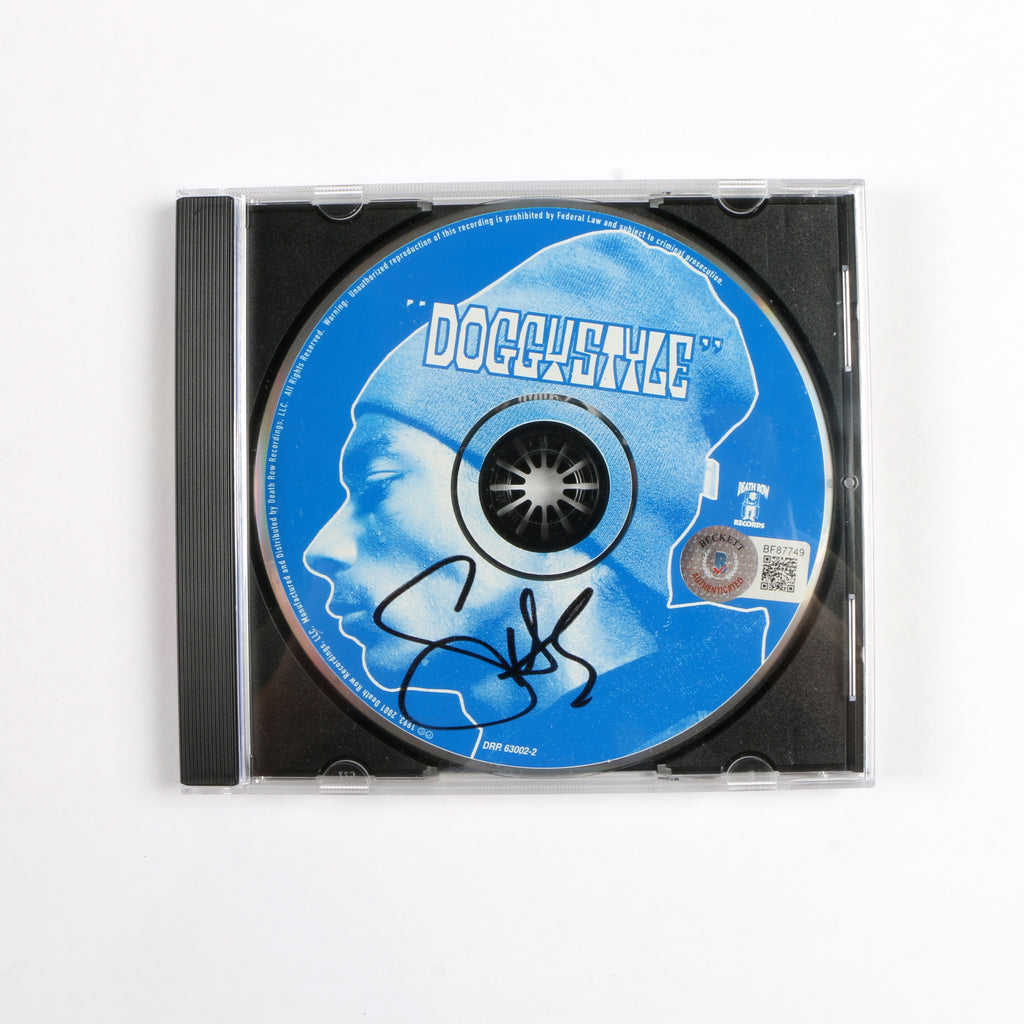 Snoop Dogg Signed Doggystyle CD
