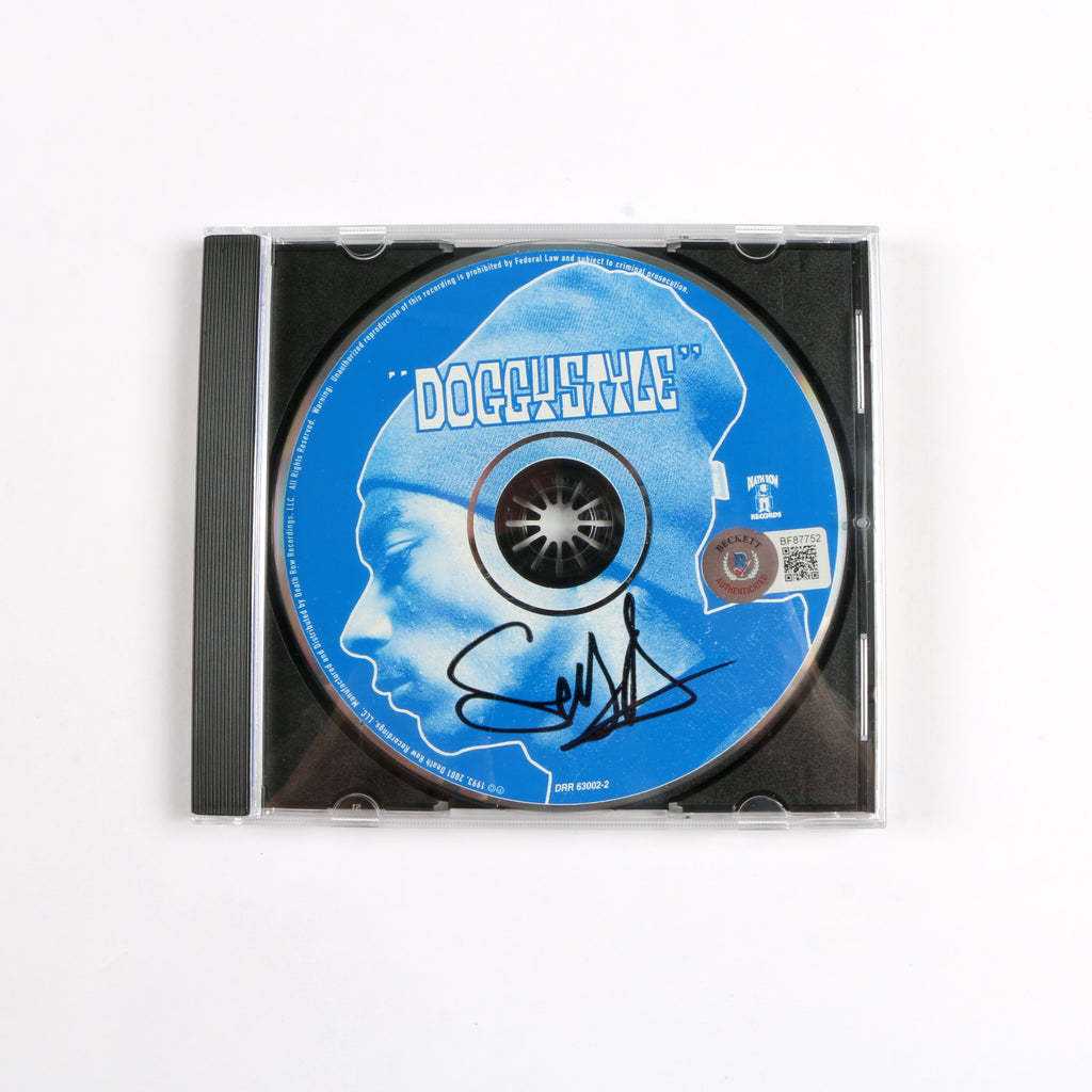 Snoop Dogg Signed Doggystyle CD