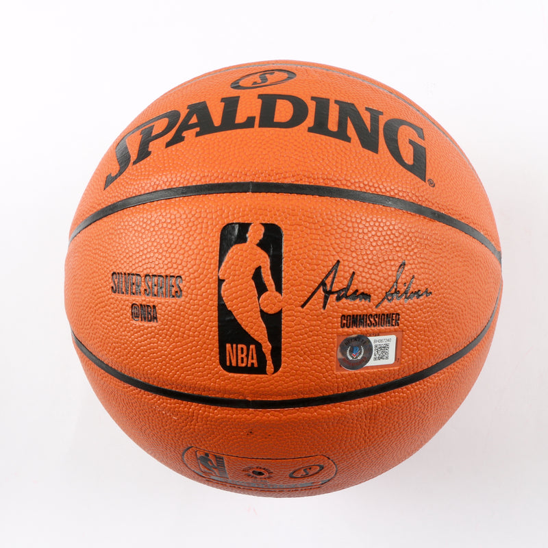 Carmelo Anthony Signed Spalding NBA Basketball Beckett COA