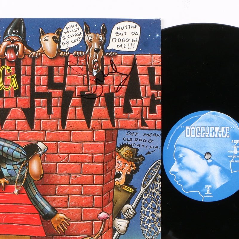 Snoop Dogg Signed Doggystyle Vinyl Disc with Cover