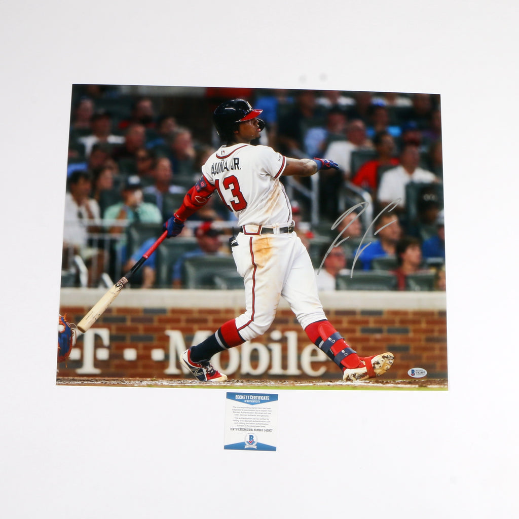 Ronald Acuna JR Signed 16x20 Atlanta Braves Beckett