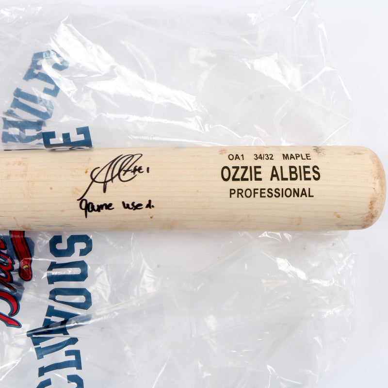 Ozzie Albies Signed Bat Game Used Atlanta Braves MLB Beckett