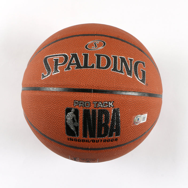 Giannis Antetokounmpo Signed Basketball Milwaukee Bucks Beckett