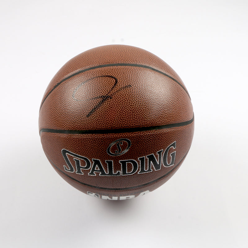 Giannis Antetokounmpo Signed Basketball Milwaukee Bucks Beckett