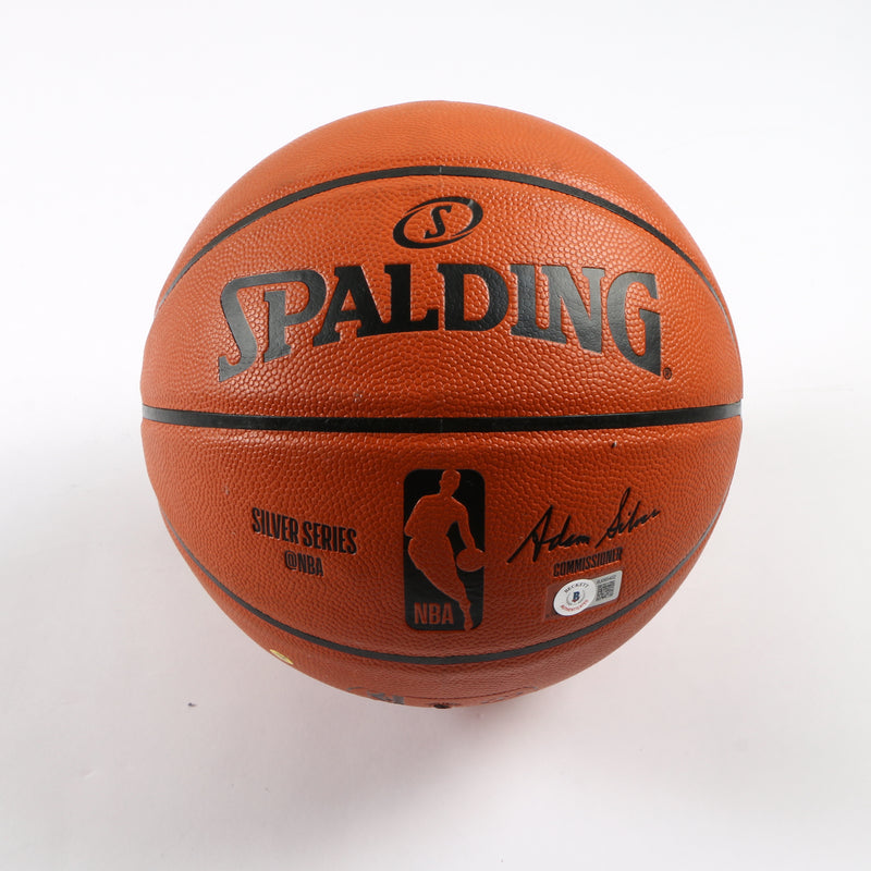 Julius Erving Signed Basketball Philadelphia 76ers Beckett