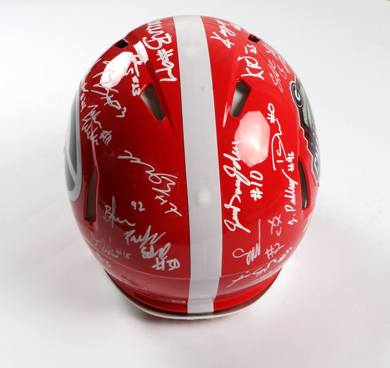 Georgia Bulldogs 2022 Team Signed Helmet Authentic Stetson Bennett Ladd Brock National Champs BAS AC32313