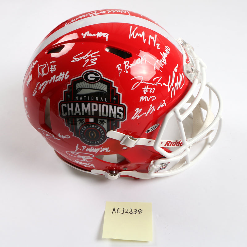 Georgia Bulldogs 2022 Team Signed Helmet Authentic Stetson Bennett Ladd Brock National Champs BAS AC32338