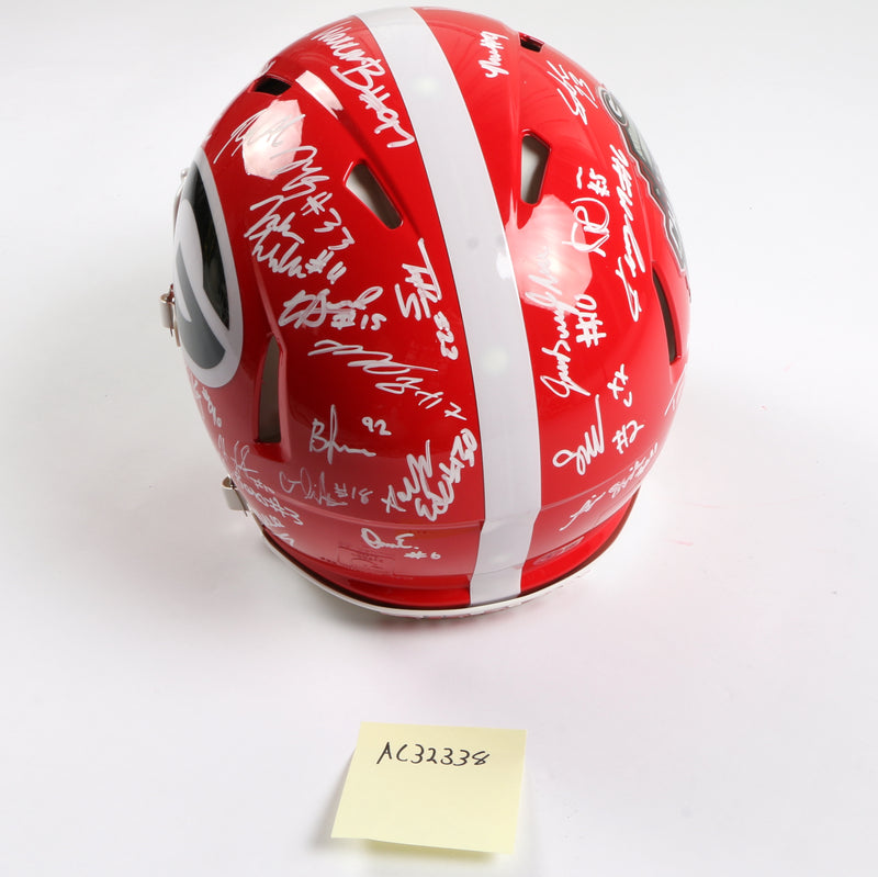 Georgia Bulldogs 2022 Team Signed Helmet Authentic Stetson Bennett Ladd Brock National Champs BAS AC32338