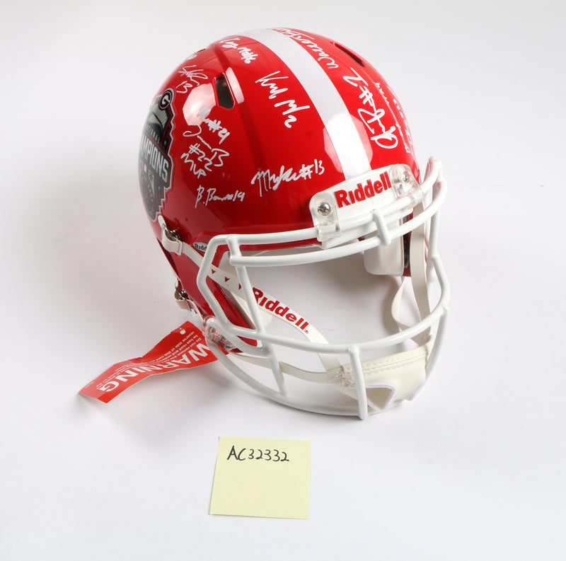 Georgia Bulldogs 2022 Team Signed Helmet Authentic Stetson Bennett Ladd Brock National Champs BAS AC32332