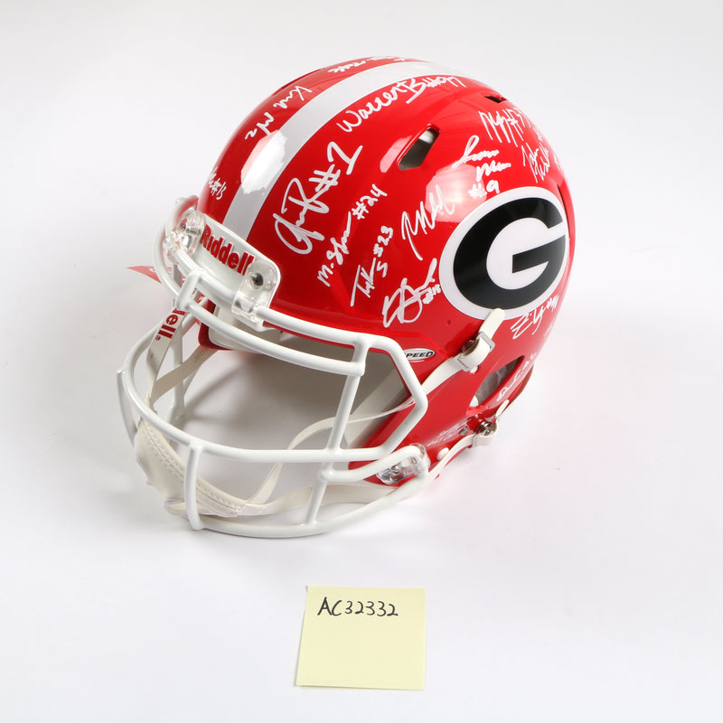 Georgia Bulldogs 2022 Team Signed Helmet Authentic Stetson Bennett Ladd Brock National Champs BAS AC32332