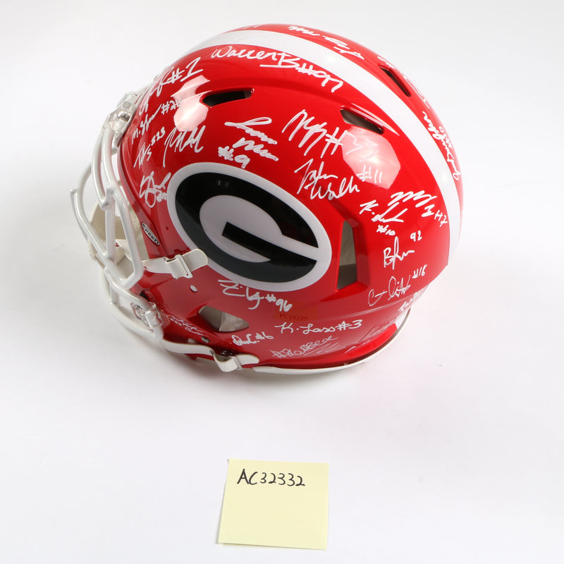 Georgia Bulldogs 2022 Team Signed Helmet Authentic Stetson Bennett Ladd Brock National Champs BAS AC32332