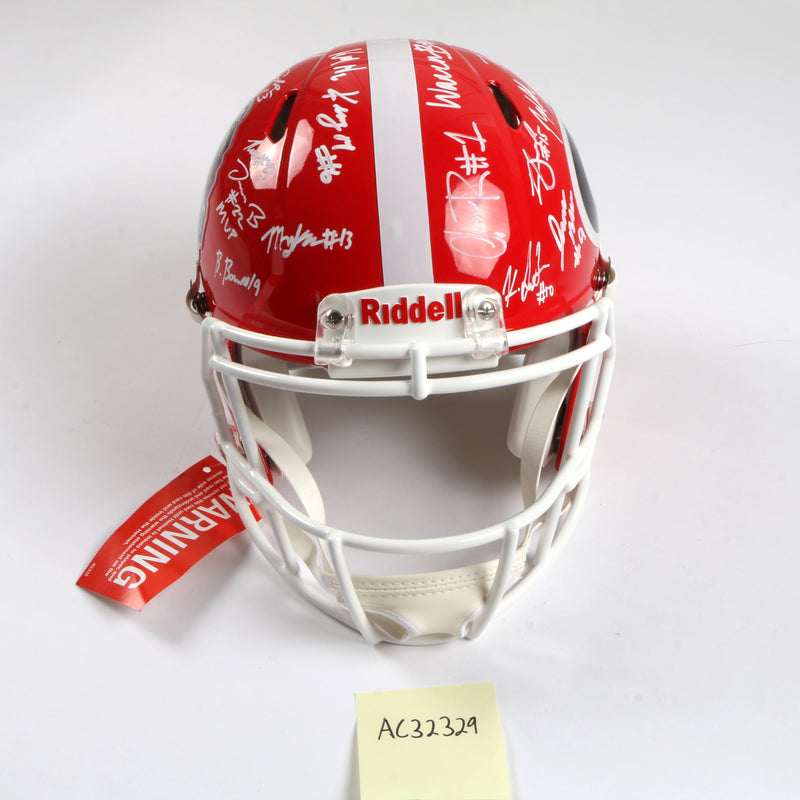 Georgia Bulldogs 2022 Team Signed Helmet Authentic Stetson Bennett Ladd Brock National Champs BAS AC32329