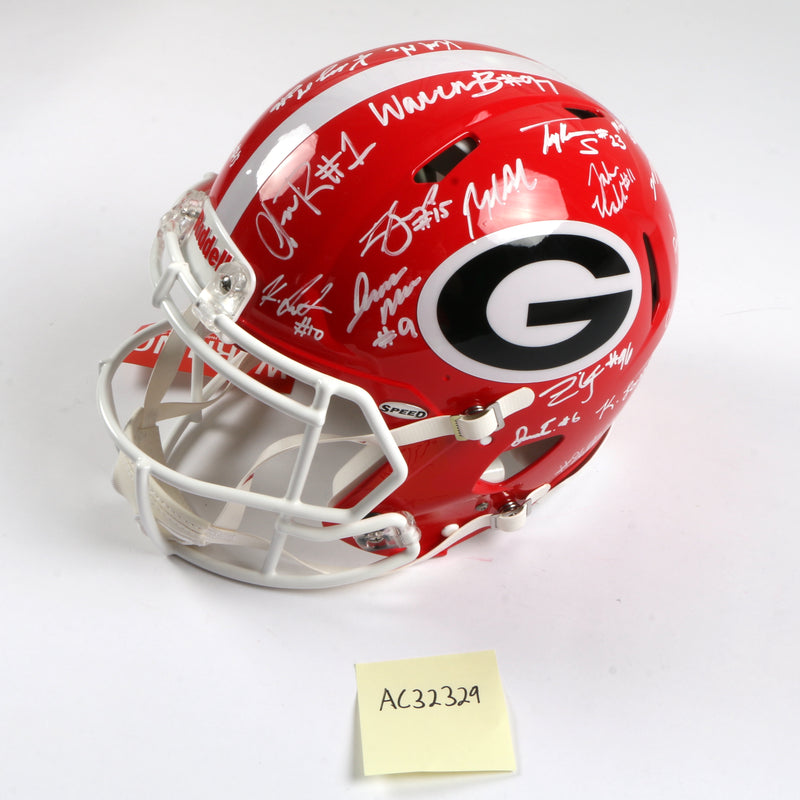 Georgia Bulldogs 2022 Team Signed Helmet Authentic Stetson Bennett Ladd Brock National Champs BAS AC32329