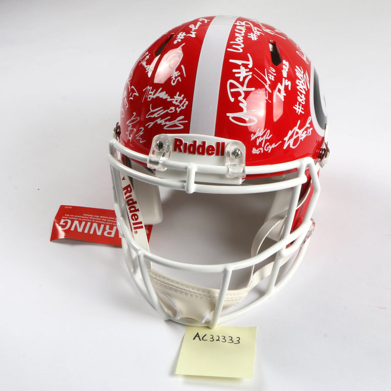 Georgia Bulldogs 2022 Team Signed Helmet Authentic Stetson Bennett Ladd Brock National Champs BAS AC32333