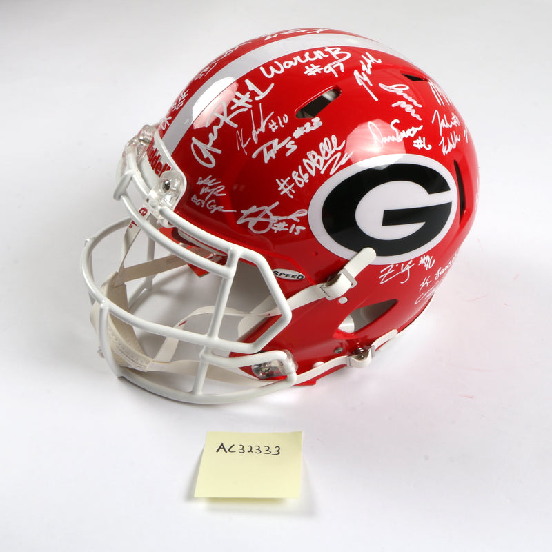 Georgia Bulldogs 2022 Team Signed Helmet Authentic Stetson Bennett Ladd Brock National Champs BAS AC32333