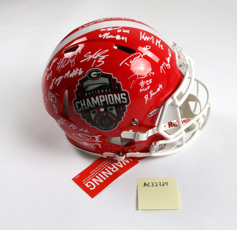 Georgia Bulldogs 2022 Team Signed Helmet Authentic Stetson Bennett Ladd Brock National Champs BAS AC32324