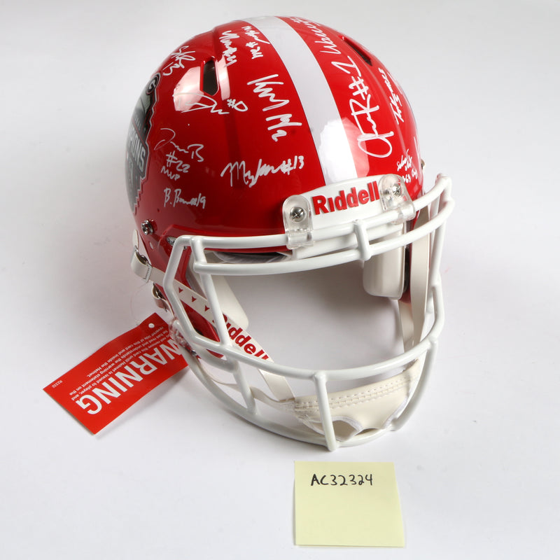 Georgia Bulldogs 2022 Team Signed Helmet Authentic Stetson Bennett Ladd Brock National Champs BAS AC32324