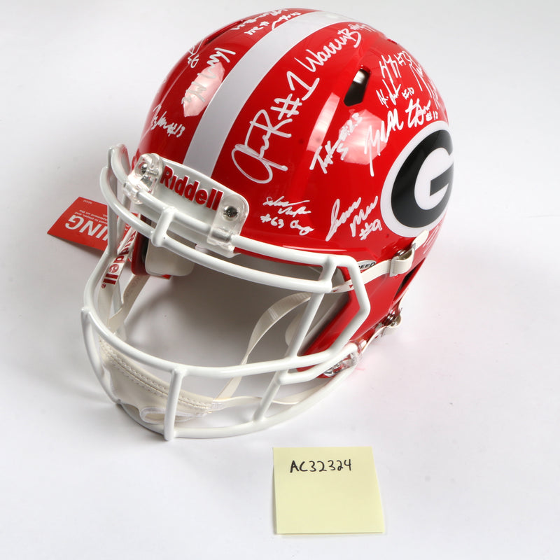 Georgia Bulldogs 2022 Team Signed Helmet Authentic Stetson Bennett Ladd Brock National Champs BAS AC32324