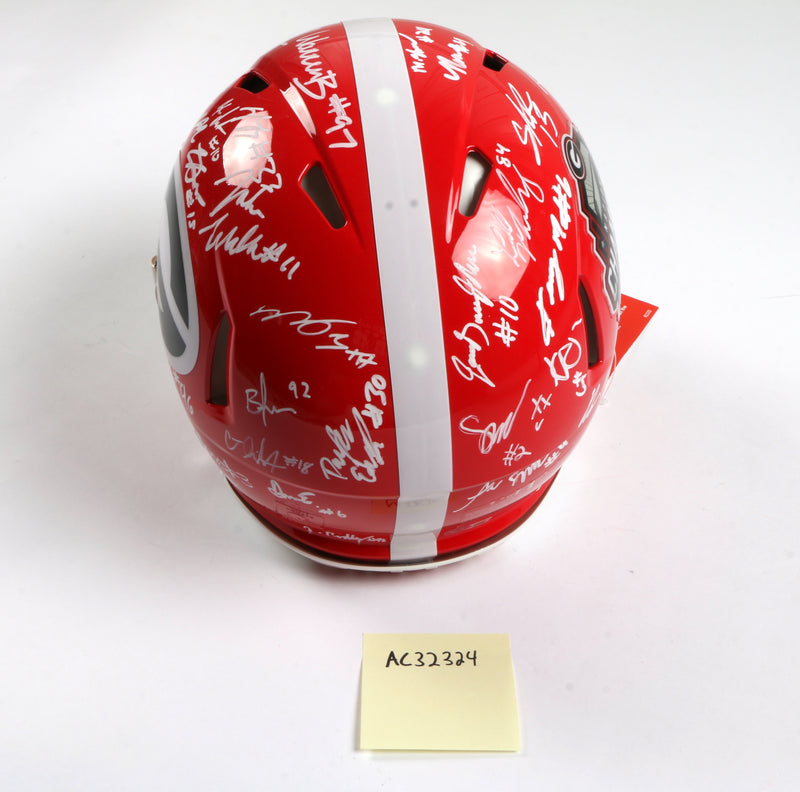 Georgia Bulldogs 2022 Team Signed Helmet Authentic Stetson Bennett Ladd Brock National Champs BAS AC32324