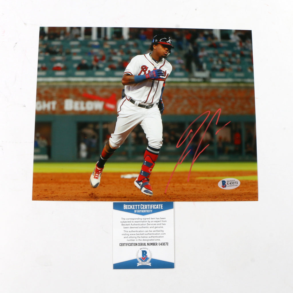 Ronald Acuna JR Signed 8x10 Atlanta Braves Rounding Bases Beckett